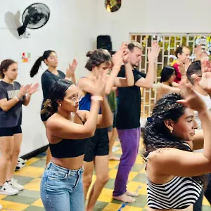 Havana Hostel & Dance School קאלי